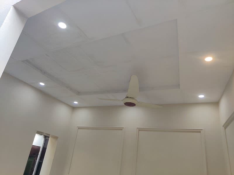 Al Quresh Girls Hostel