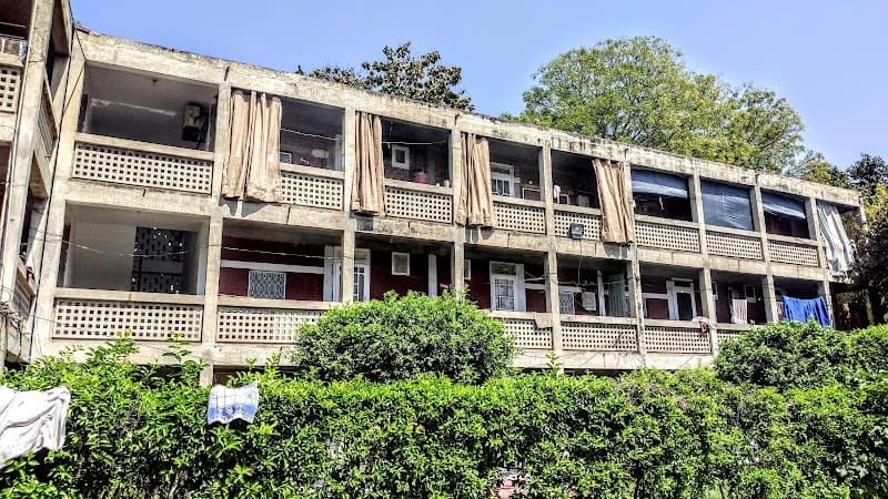 Staff Hostel Faisal Hall No.10
